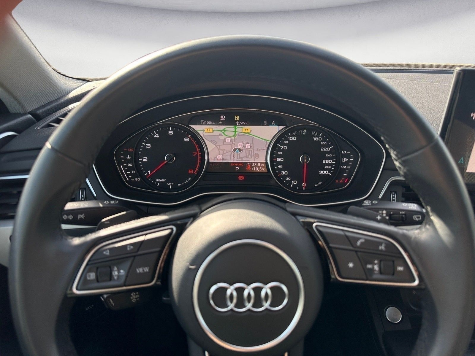 Audi A4 Avant 40 TFSI quattro S-tronic advanced AHK foto 10