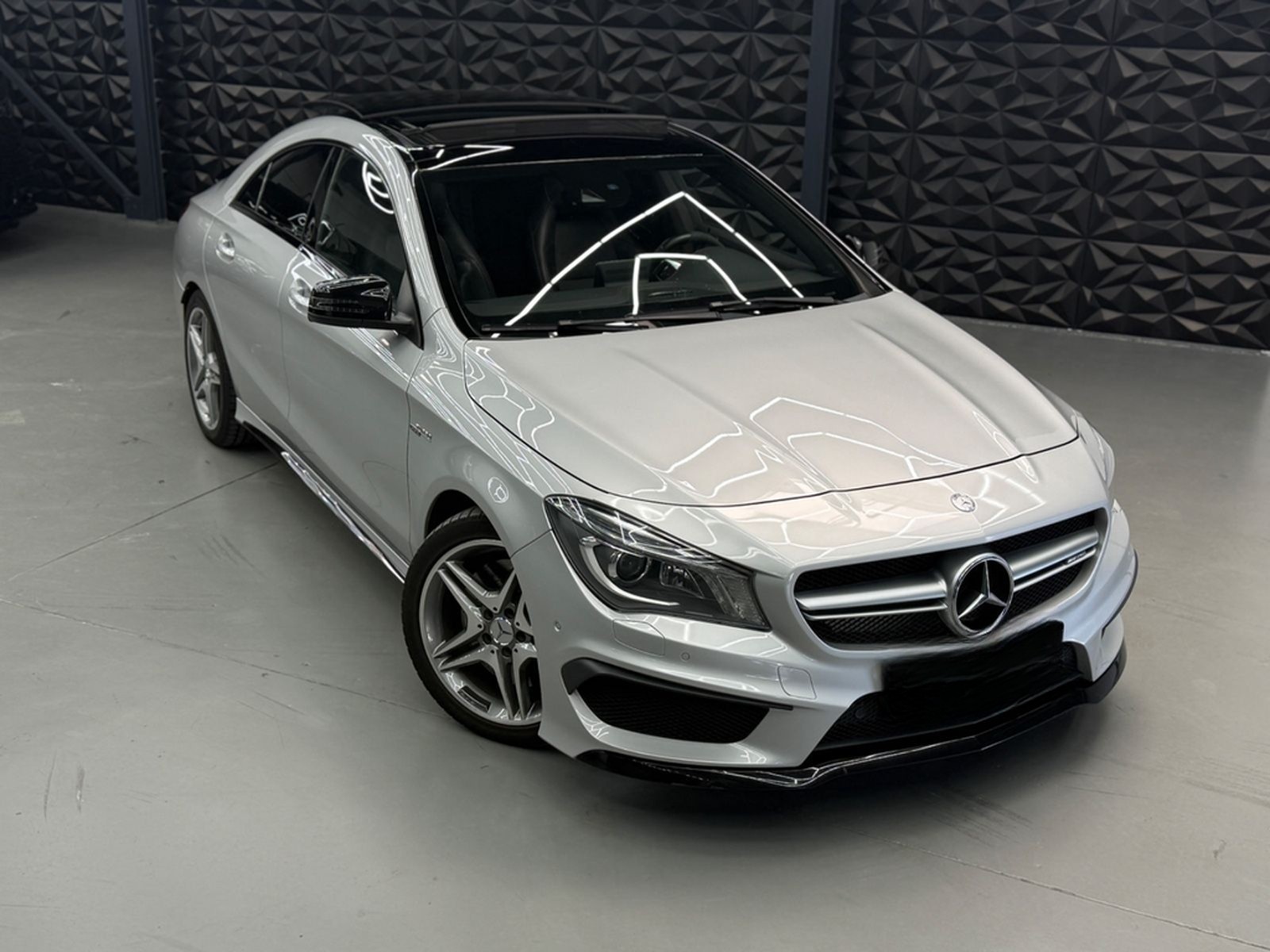 Mercedes-Benz CLA 45 AMG 4Matic 2.HAND/PANO/MEMORY/HARMAN/KAME foto 3