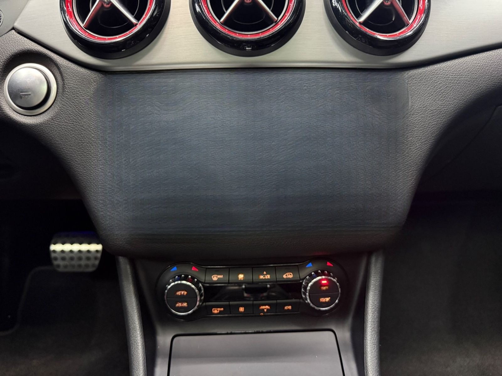 Mercedes-Benz CLA 45 AMG 4Matic 2.HAND/PANO/MEMORY/HARMAN/KAME foto 36