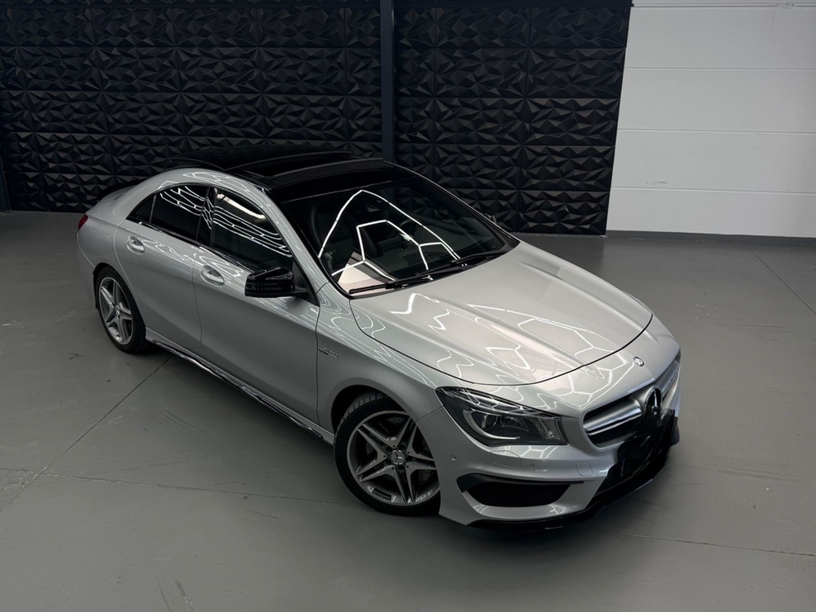 Mercedes-Benz CLA 45 AMG 4Matic 2.HAND/PANO/MEMORY/HARMAN/KAME foto 50
