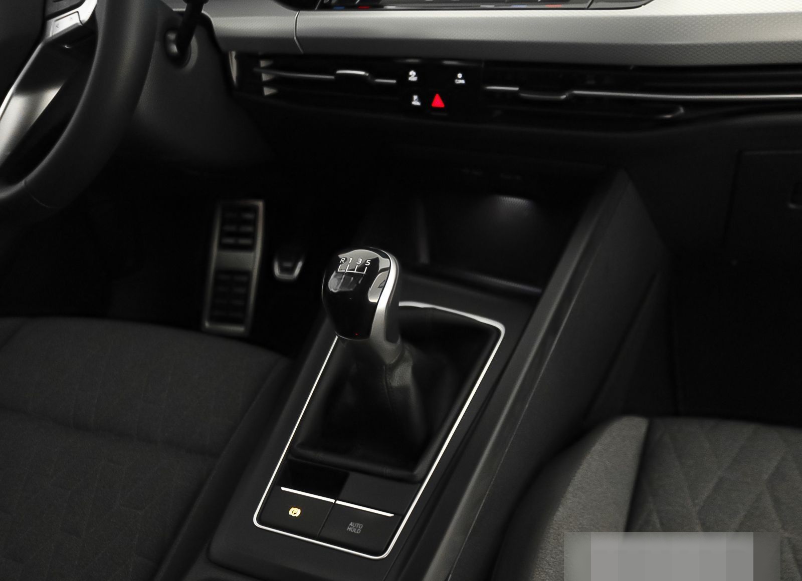 Volkswagen Golf VIII MOVE 1.0 TSI AHK LED ParkPilot App 6-G foto 17