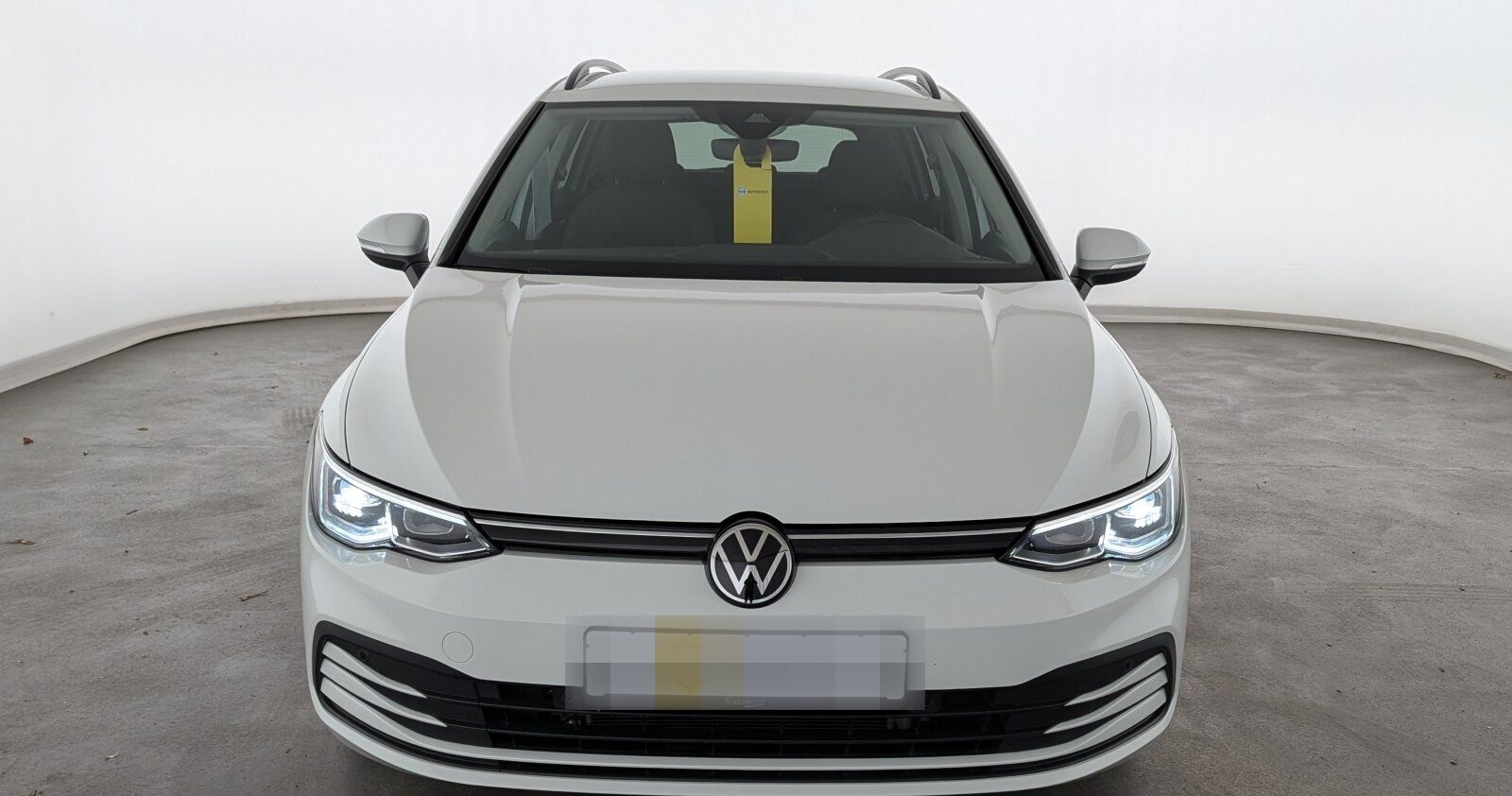 Volkswagen Golf VIII 1.5 TSI Life OPF LED+NAVI+RFK+ACC+SHZ+ foto 2