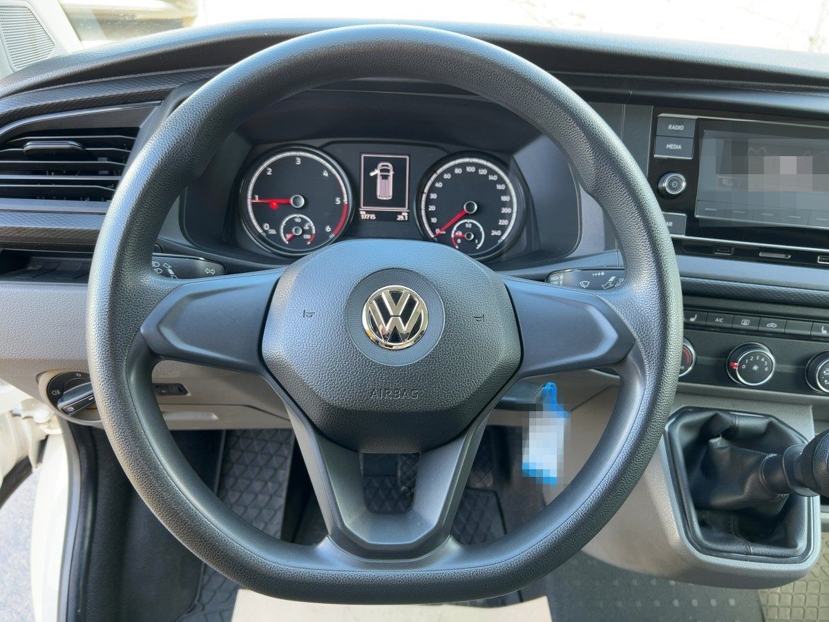Volkswagen T6.1 Transporter Kasten 2.0 TDI AHK+KLIMA+SHZ+PD foto 11