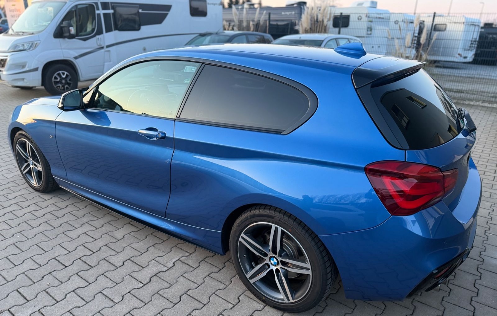 BMW 125 i M Sport LCI, H&K foto 4