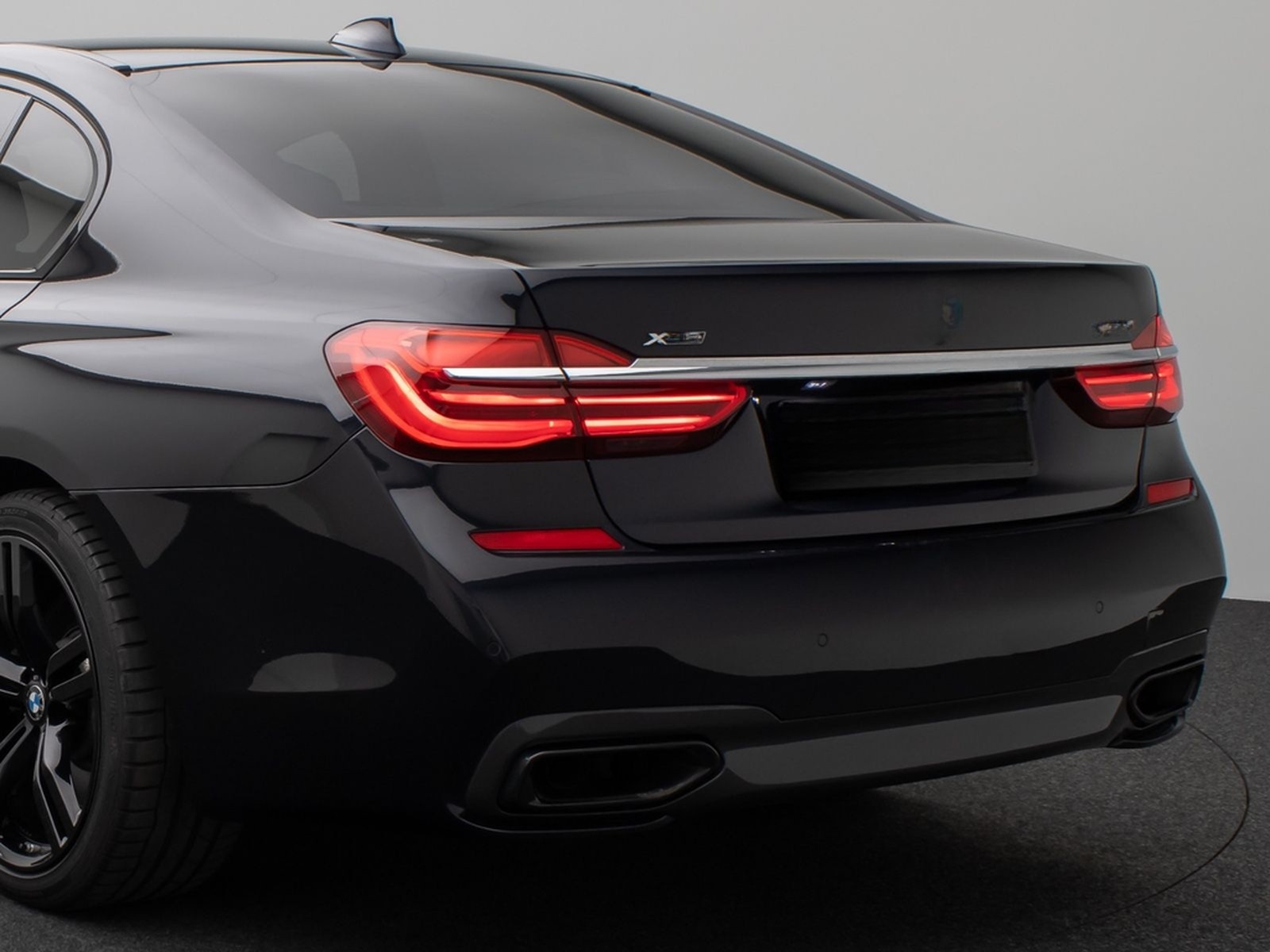 BMW 750i xD M Sport 360°Laser Glasdach HUD DAB H/K foto 14