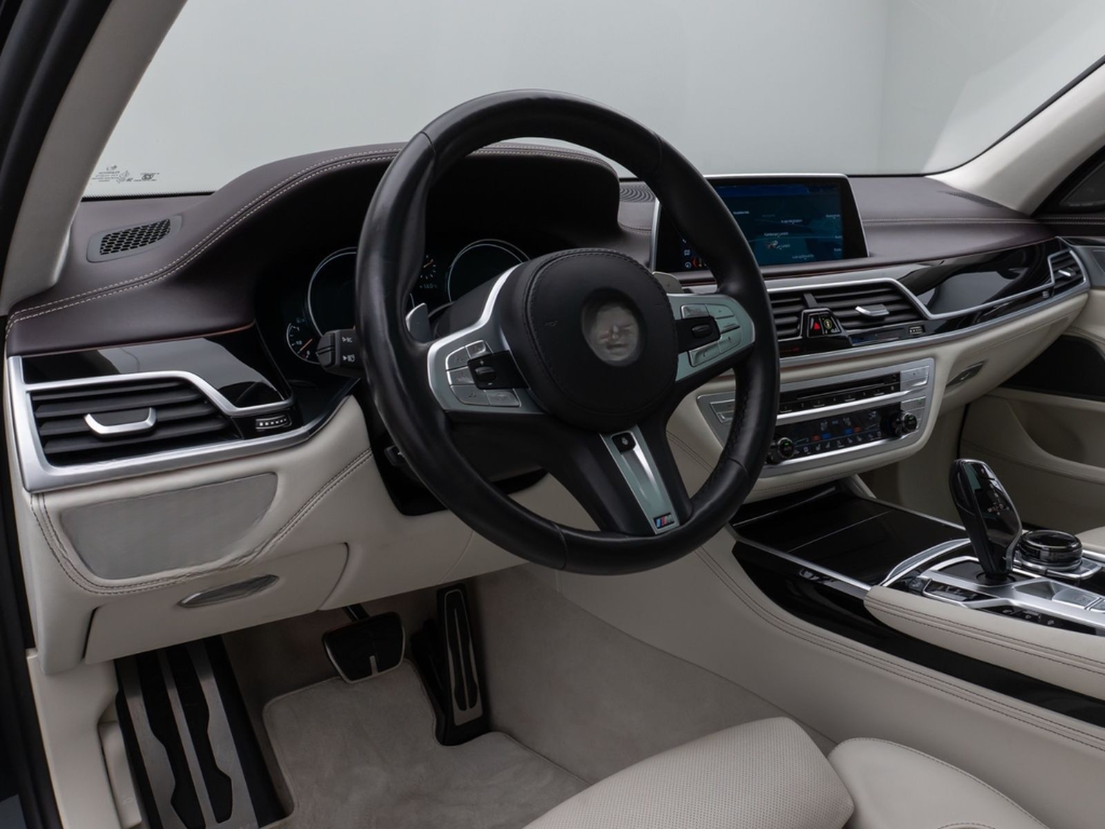 BMW 750i xD M Sport 360°Laser Glasdach HUD DAB H/K foto 20
