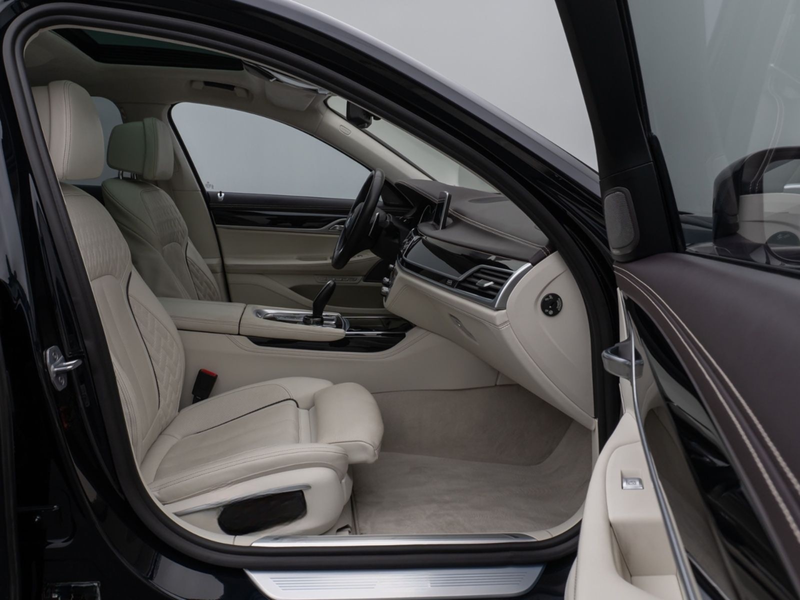 BMW 750i xD M Sport 360°Laser Glasdach HUD DAB H/K foto 24