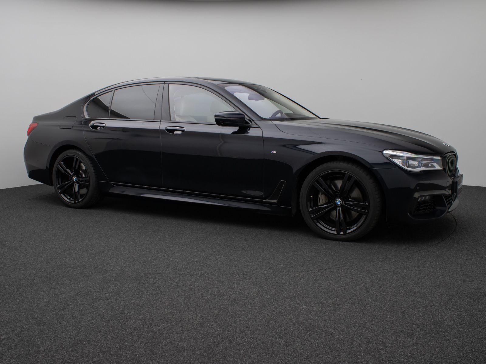 BMW 750i xD M Sport 360°Laser Glasdach HUD DAB H/K foto 4