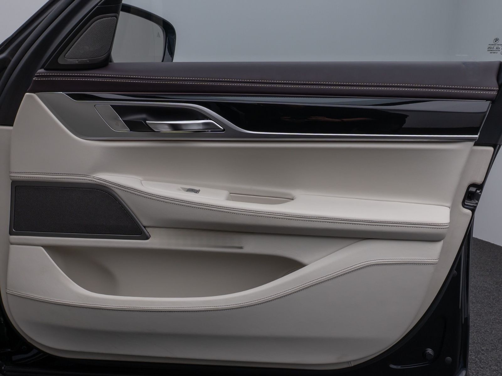 BMW 750i xD M Sport 360°Laser Glasdach HUD DAB H/K foto 31