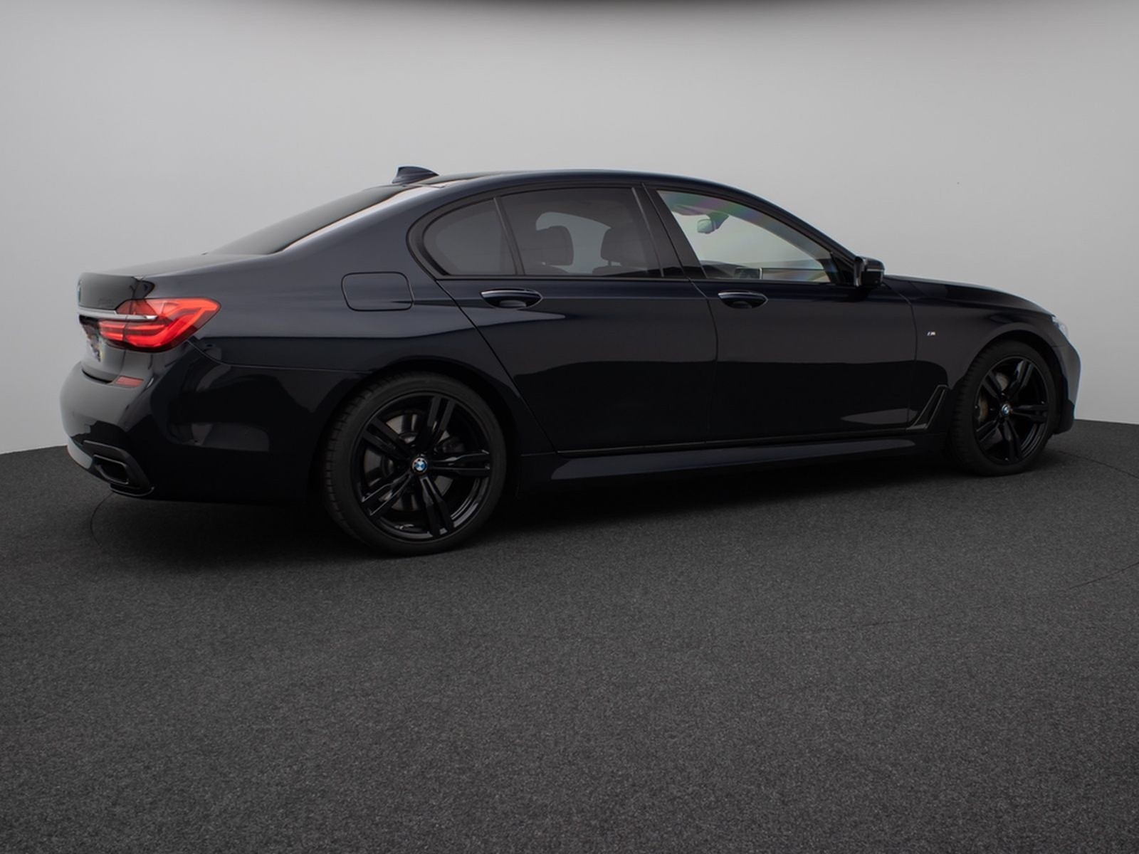 BMW 750i xD M Sport 360°Laser Glasdach HUD DAB H/K foto 6