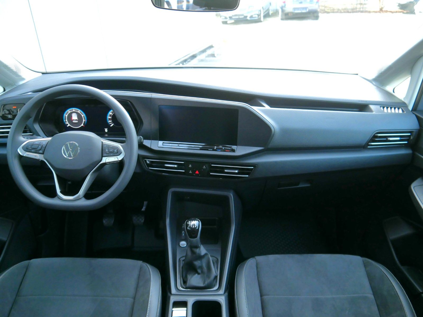 Volkswagen Caddy 1.5 TSI Life foto 14