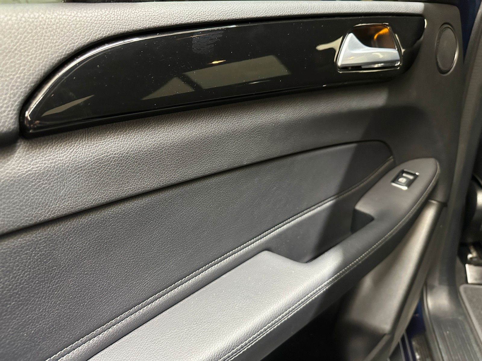 Mercedes-Benz GLE400 4Matic **1.HAND*STD-HZ*DISTR*LED** foto 13