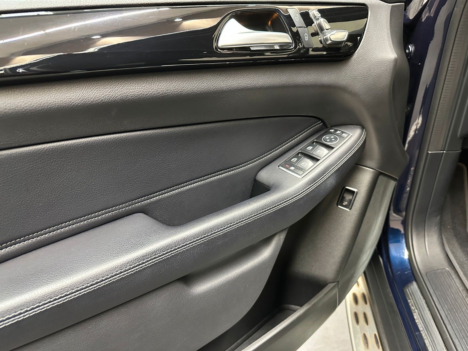 Mercedes-Benz GLE400 4Matic **1.HAND*STD-HZ*DISTR*LED** foto 10