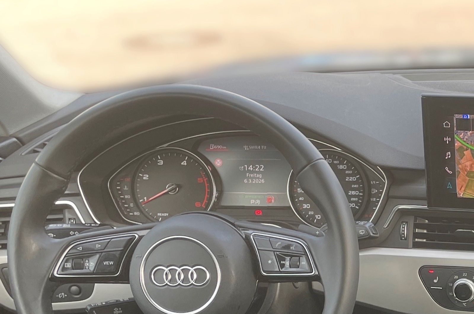 Audi A4 Avant 40 TDI advanced - Kamera - Navi - SHZ foto 12