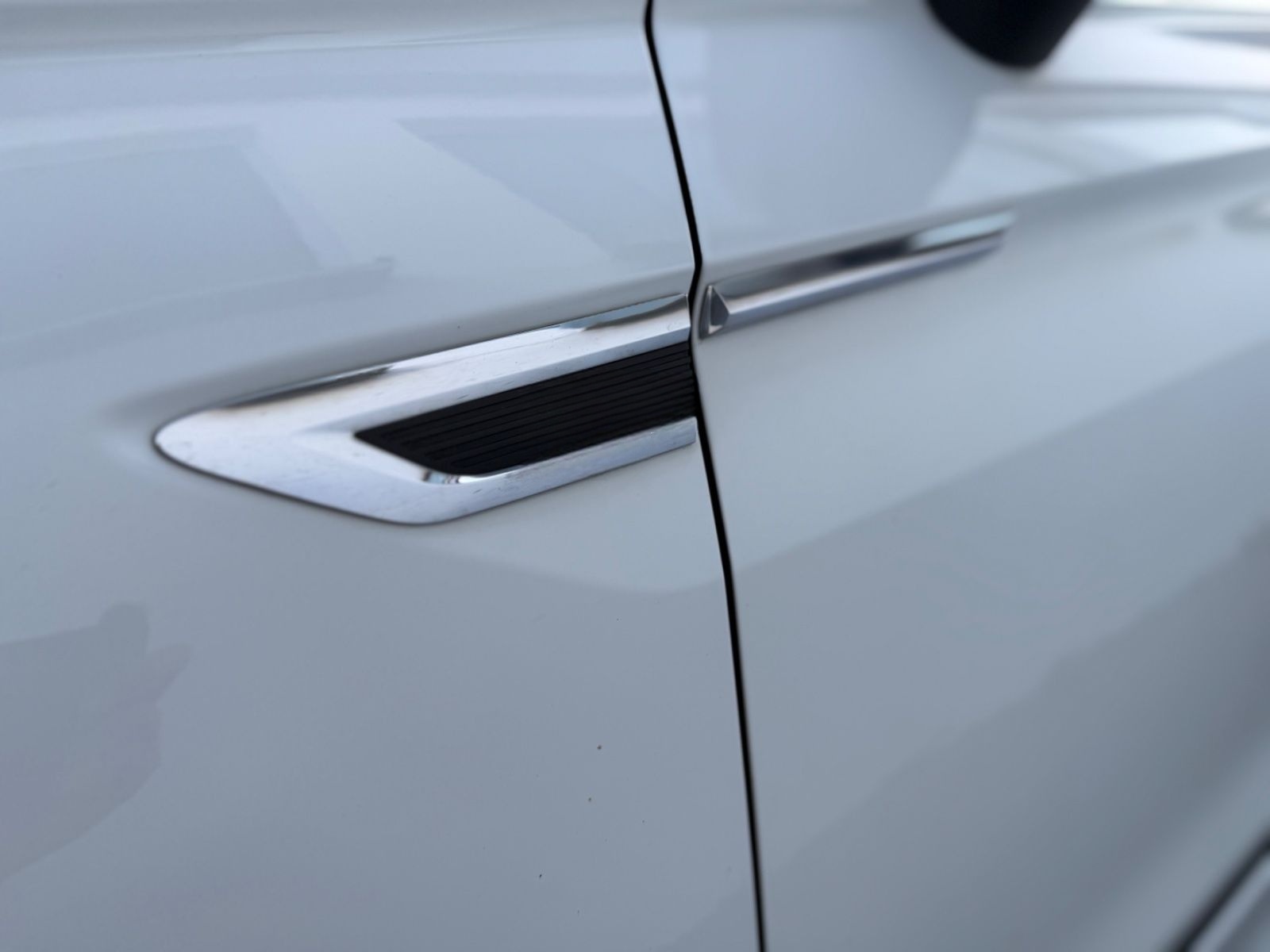 Volkswagen Tiguan 2.0 *R-Line *4Motion *AHK *LED *HUD *KAM foto 23