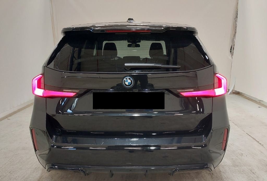 BMW iX1 30 xDrive M Sport AHK H/K LRHZ KZU LED 360° foto 6
