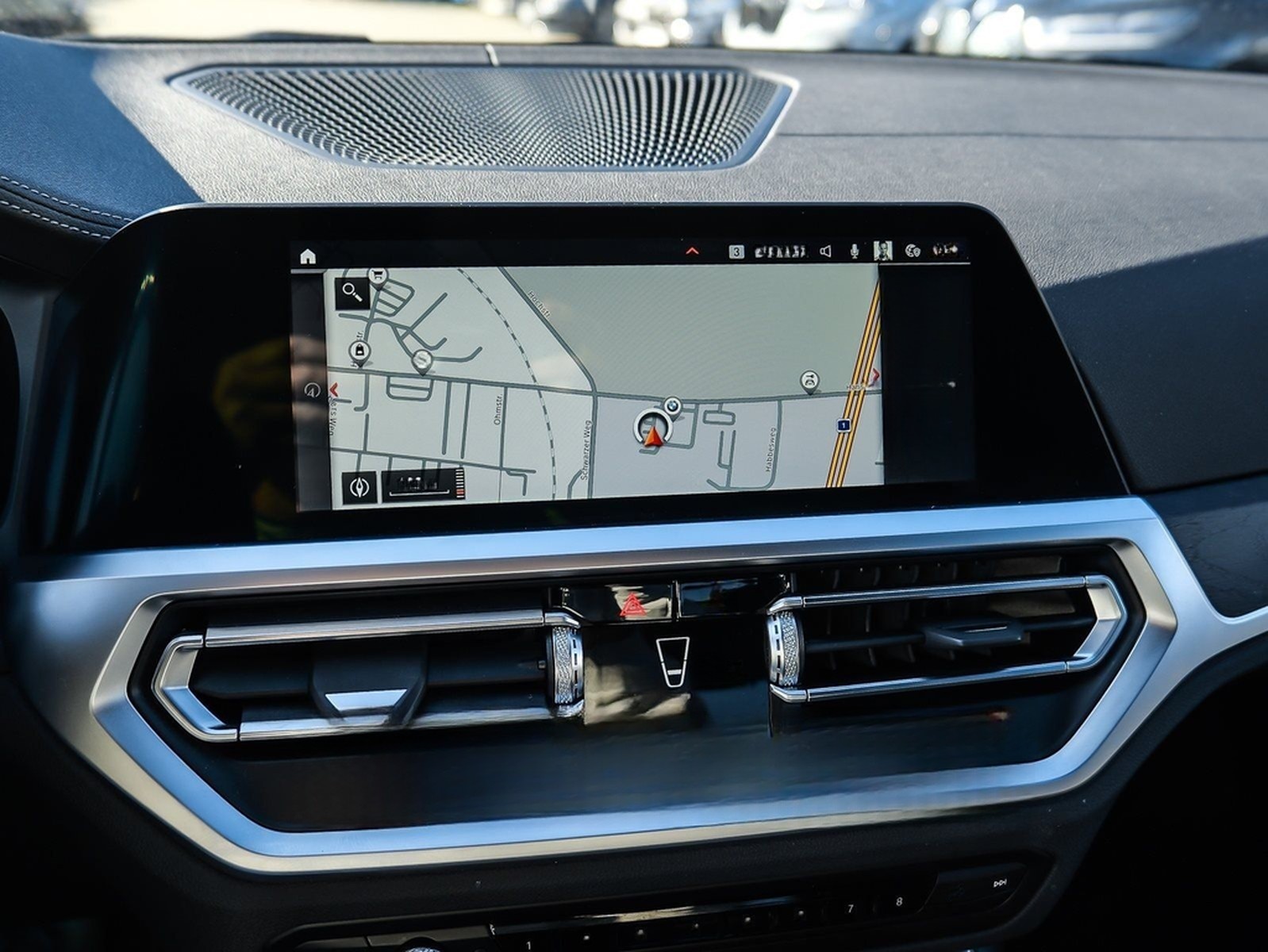 BMW 330i M-Sportpaket+Laserlicht+KZG+SHZ+Memory-Sitz foto 12