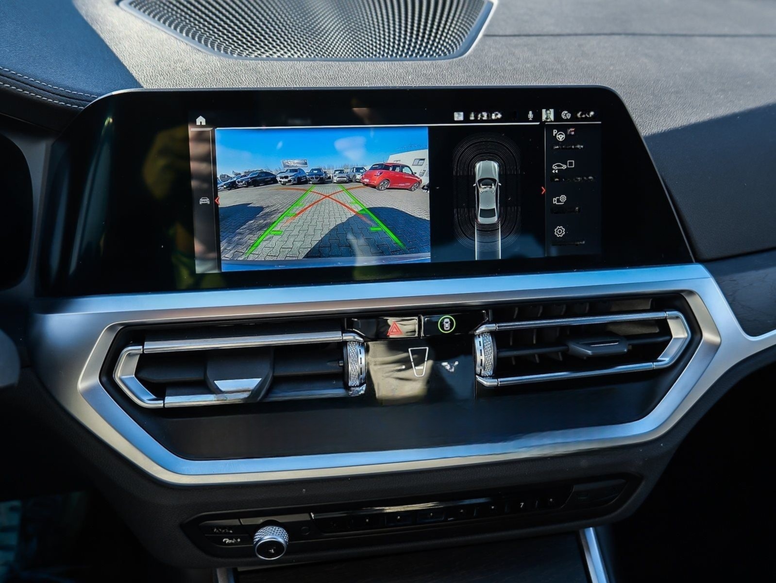 BMW 330i M-Sportpaket+Laserlicht+KZG+SHZ+Memory-Sitz foto 13