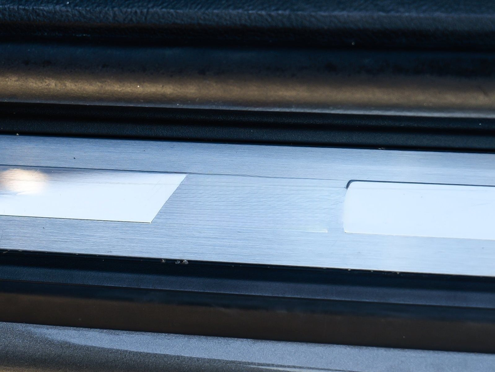 BMW 330i M-Sportpaket+Laserlicht+KZG+SHZ+Memory-Sitz foto 19