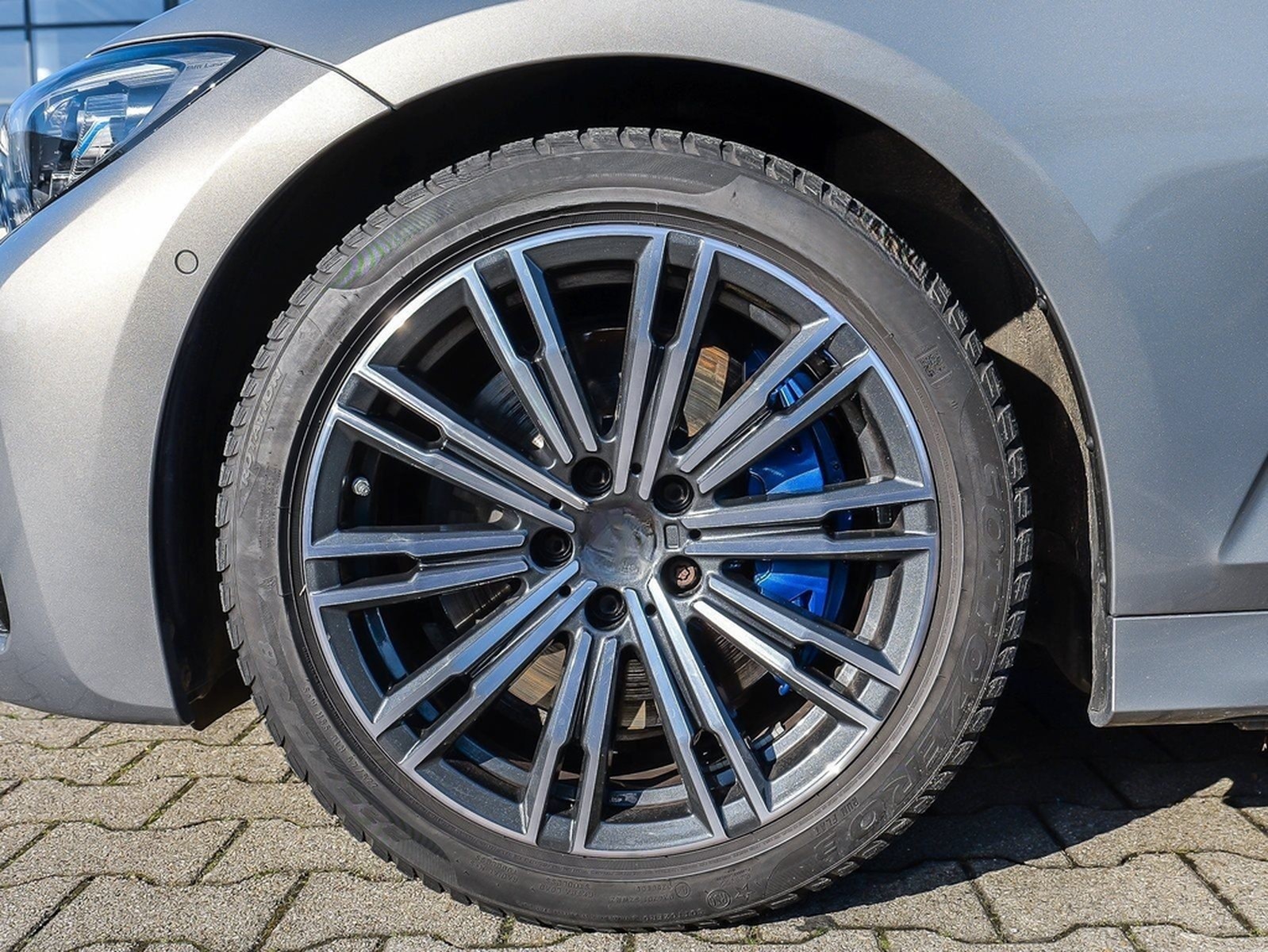 BMW 330i M-Sportpaket+Laserlicht+KZG+SHZ+Memory-Sitz foto 4