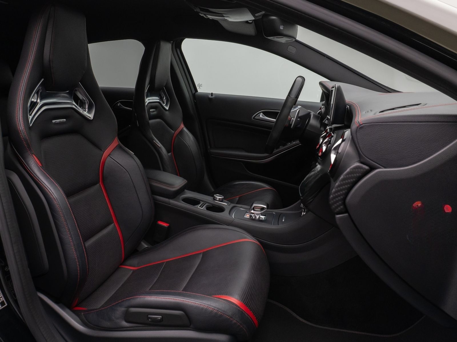 Mercedes-Benz A 45 AMG Performance 4Matic Aero H/K Kamera Navi foto 33