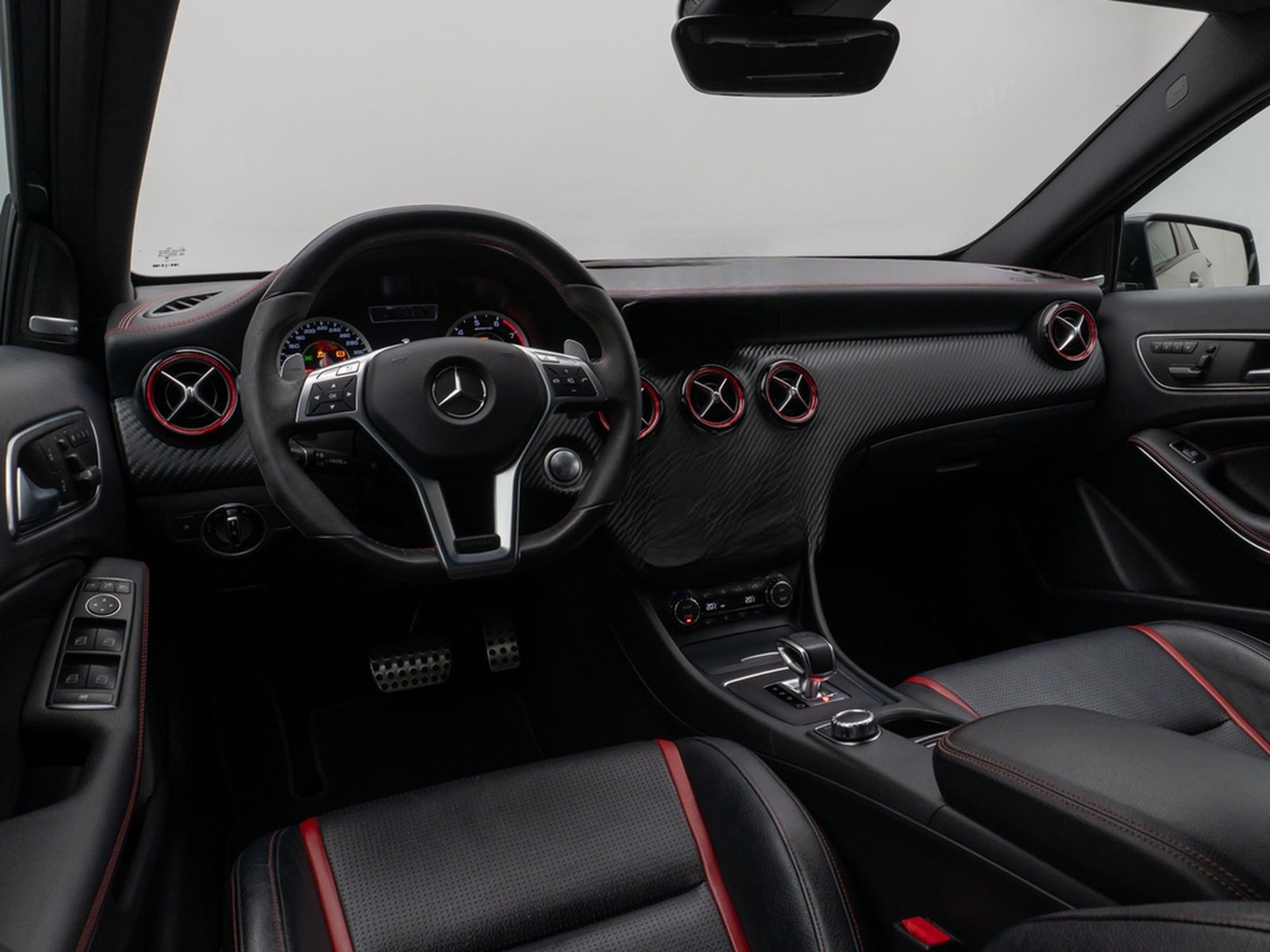 Mercedes-Benz A 45 AMG Performance 4Matic Aero H/K Kamera Navi foto 35