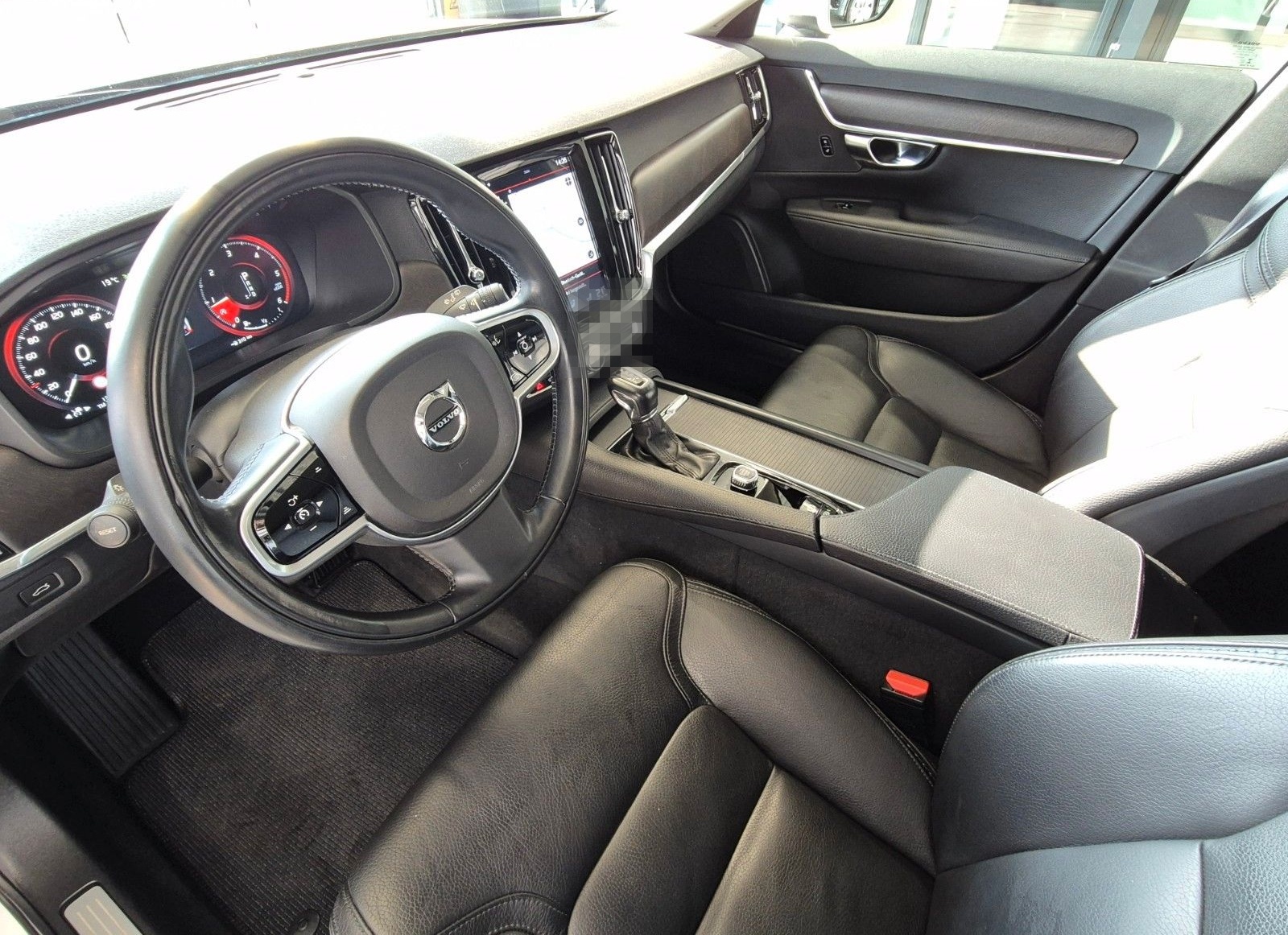 Volvo V90 CROSS COUNTRY AWD LEDER NAV LED PANO CAM AHK foto 18