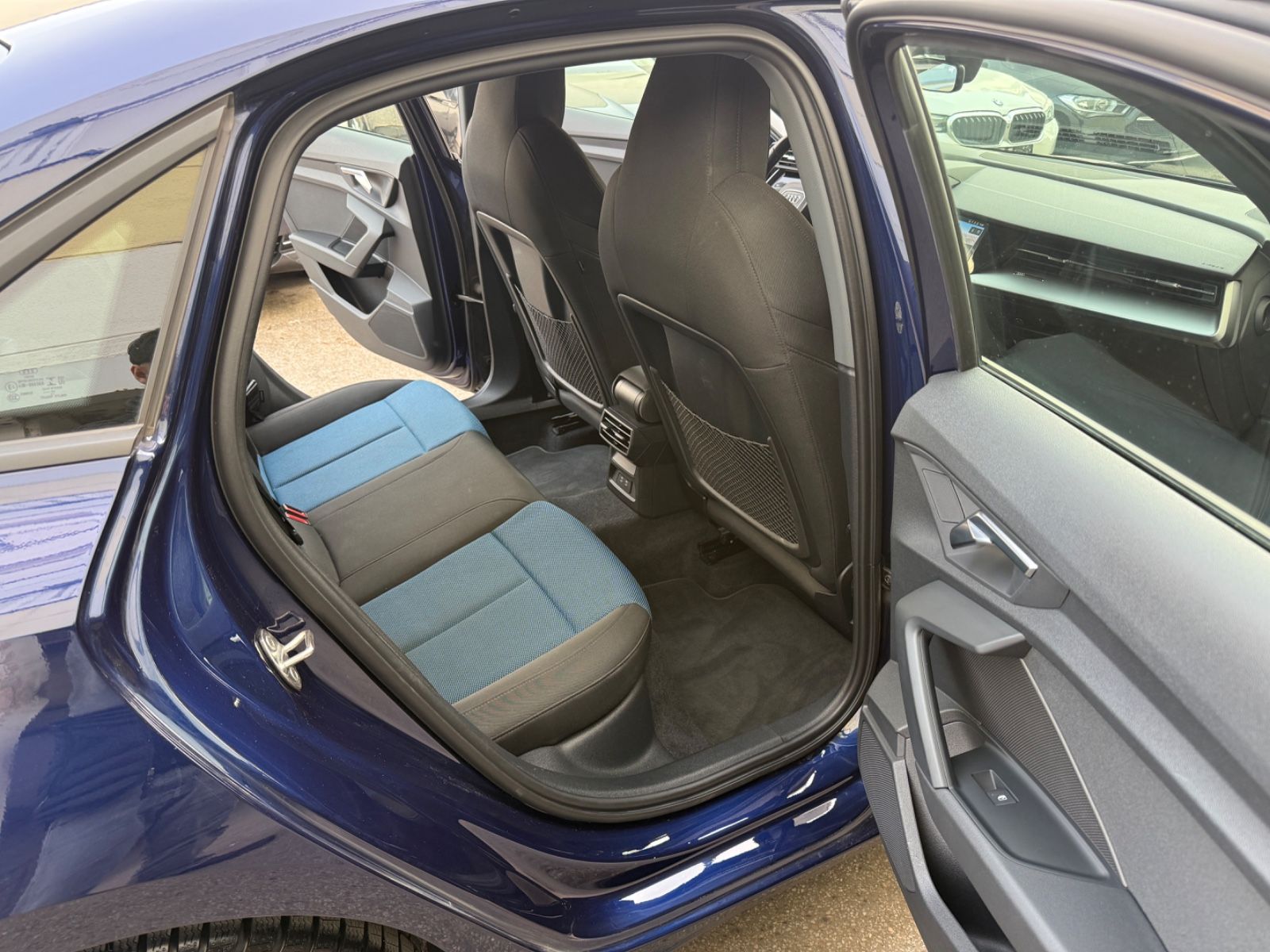 Audi A3 35 TDI advanced Limousine Kamera ACC LED BliS foto 14