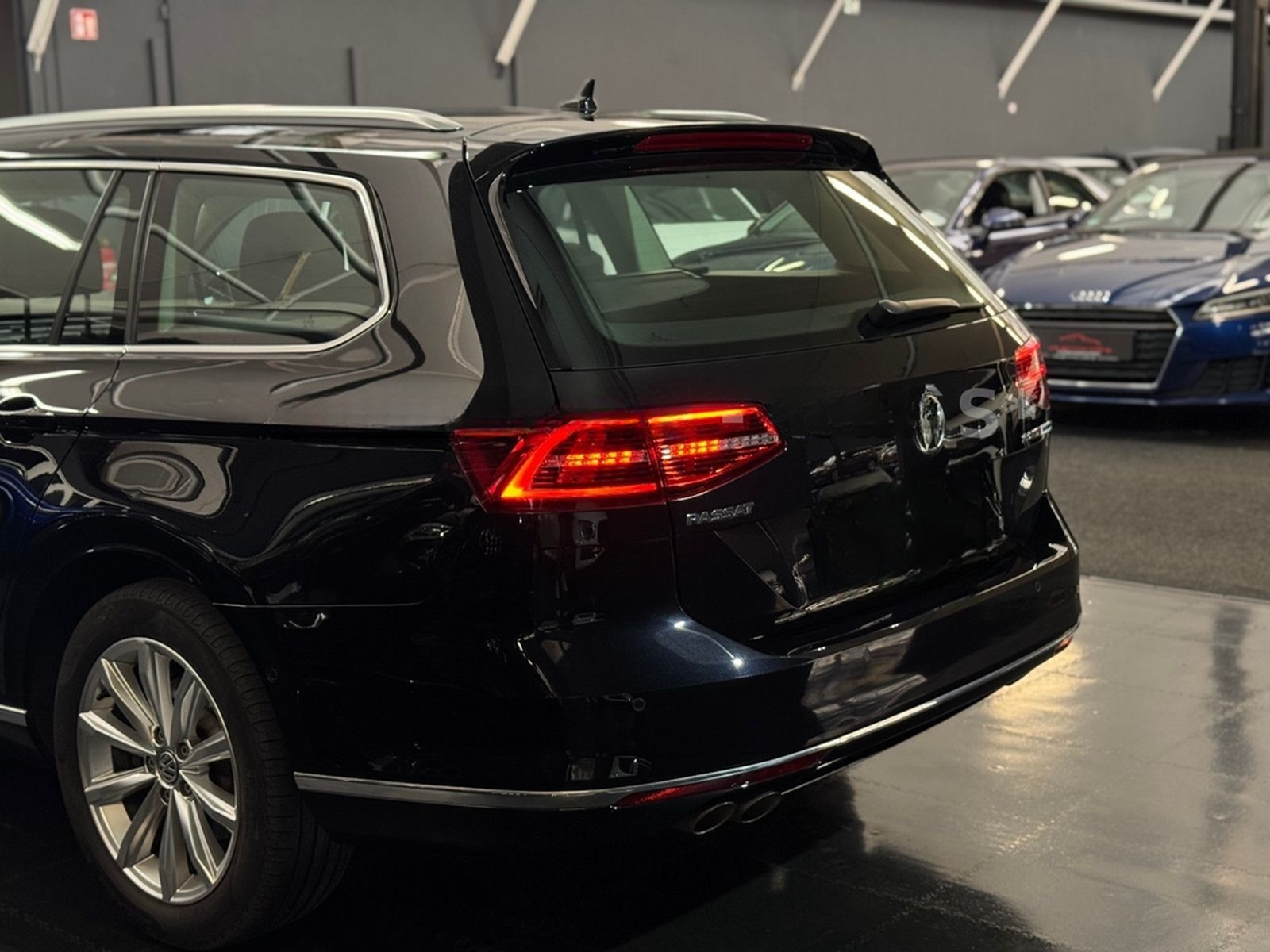 Volkswagen Passat Variant Highline Navi/Shz/ACC/Ahk/Kamera foto 13