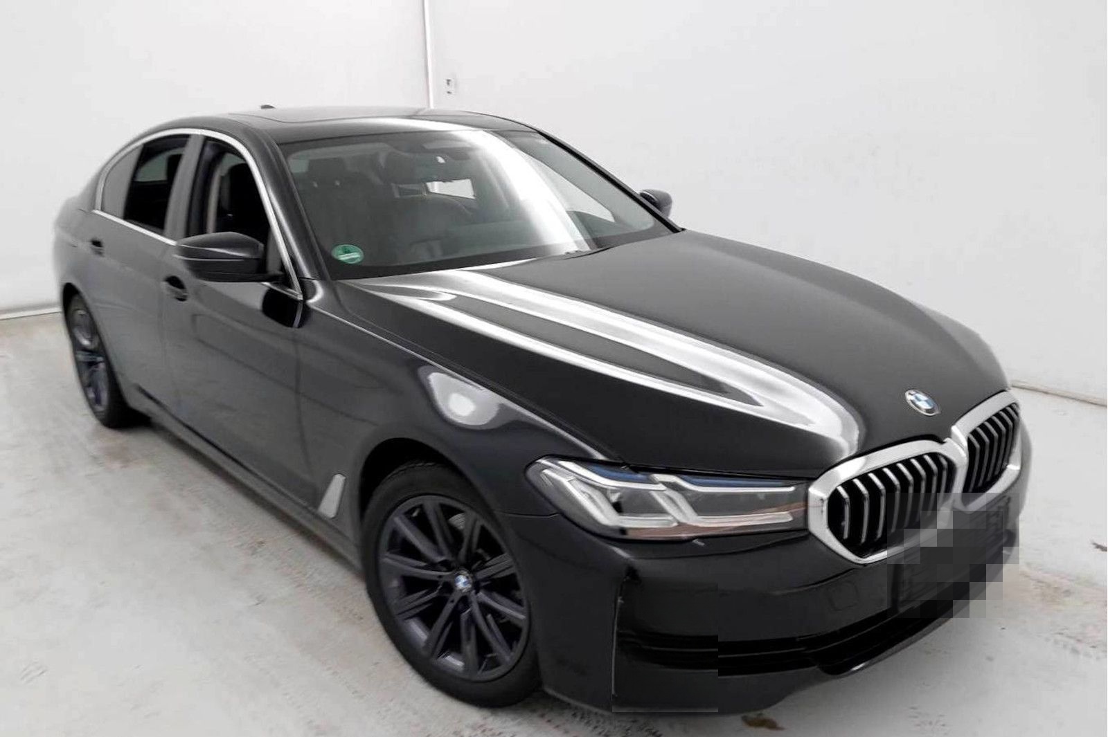 BMW 520d LuxuryLine HUD GSD ACC Laser AHK Sitzbelüf foto 2