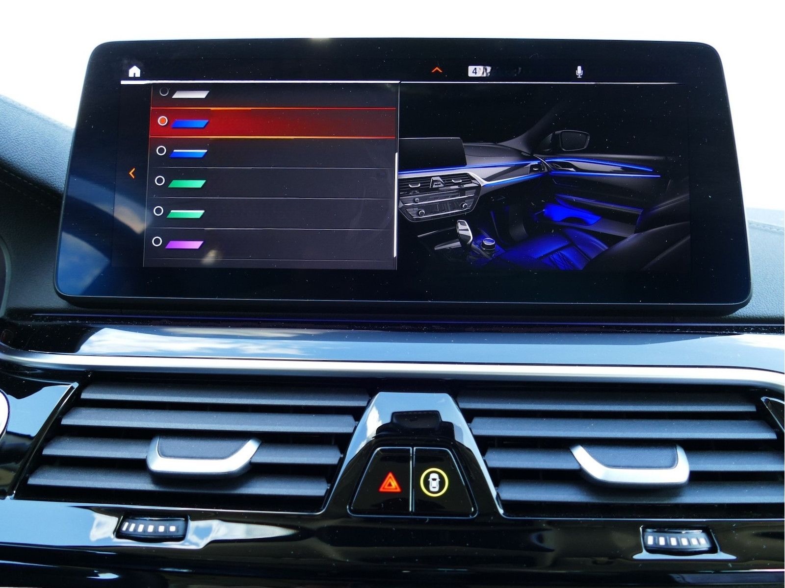 BMW 520d LuxuryLine HUD GSD ACC Laser AHK Sitzbelüf foto 12