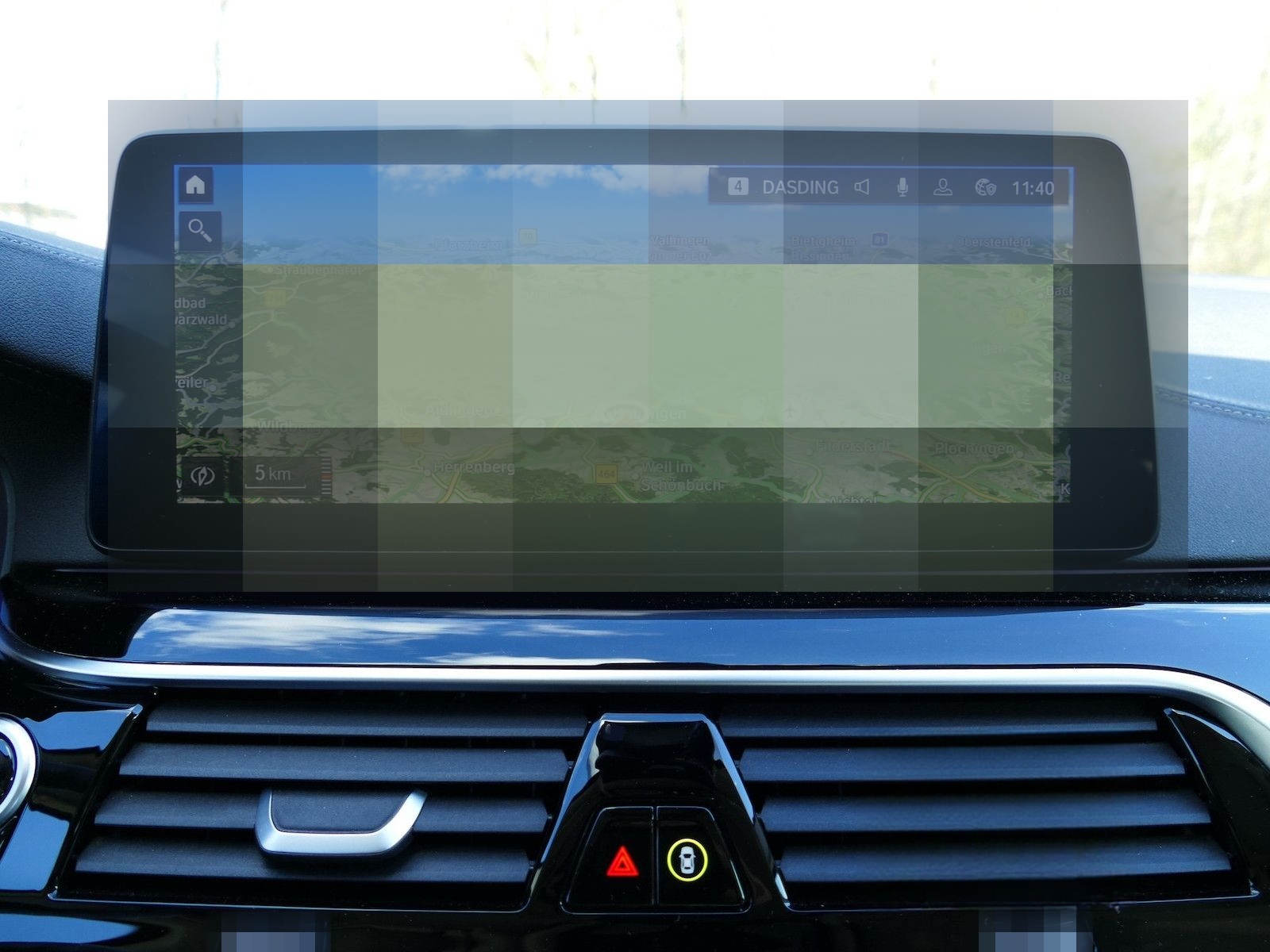 BMW 520d LuxuryLine HUD GSD ACC Laser AHK Sitzbelüf foto 10