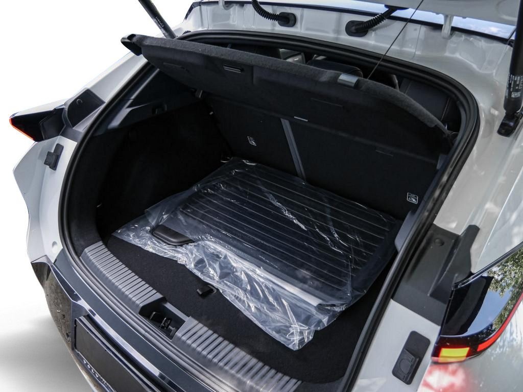 Lynk&Co 02 More 360° Pano H-K ICC Memory foto 8