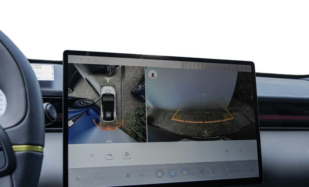 Lynk&Co 02 More 360° Pano H-K ICC Memory foto 10