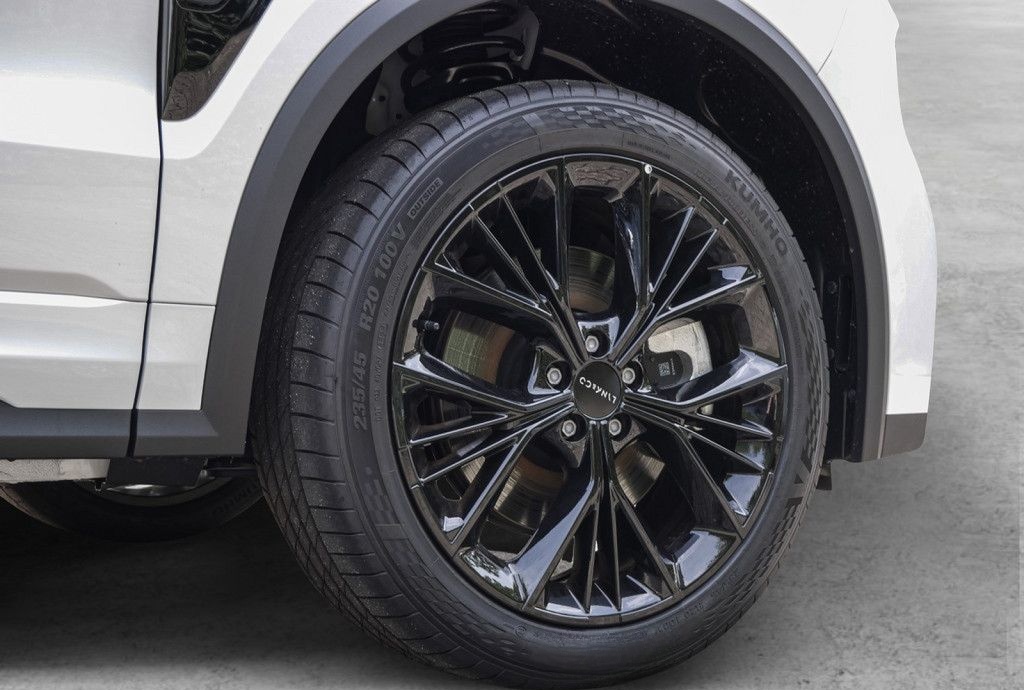 Lynk&Co 01 1.5 TD PHEV 360° ACC Pano Navi foto 4