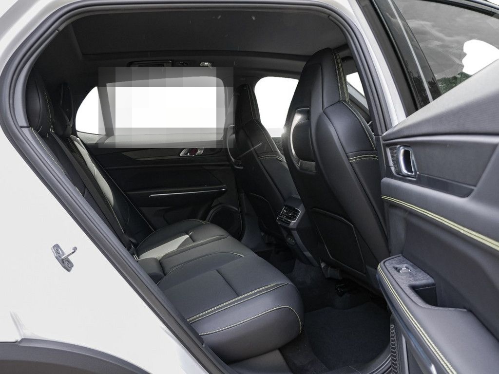 Lynk&Co 01 1.5 TD PHEV 360° ACC Pano Navi foto 6