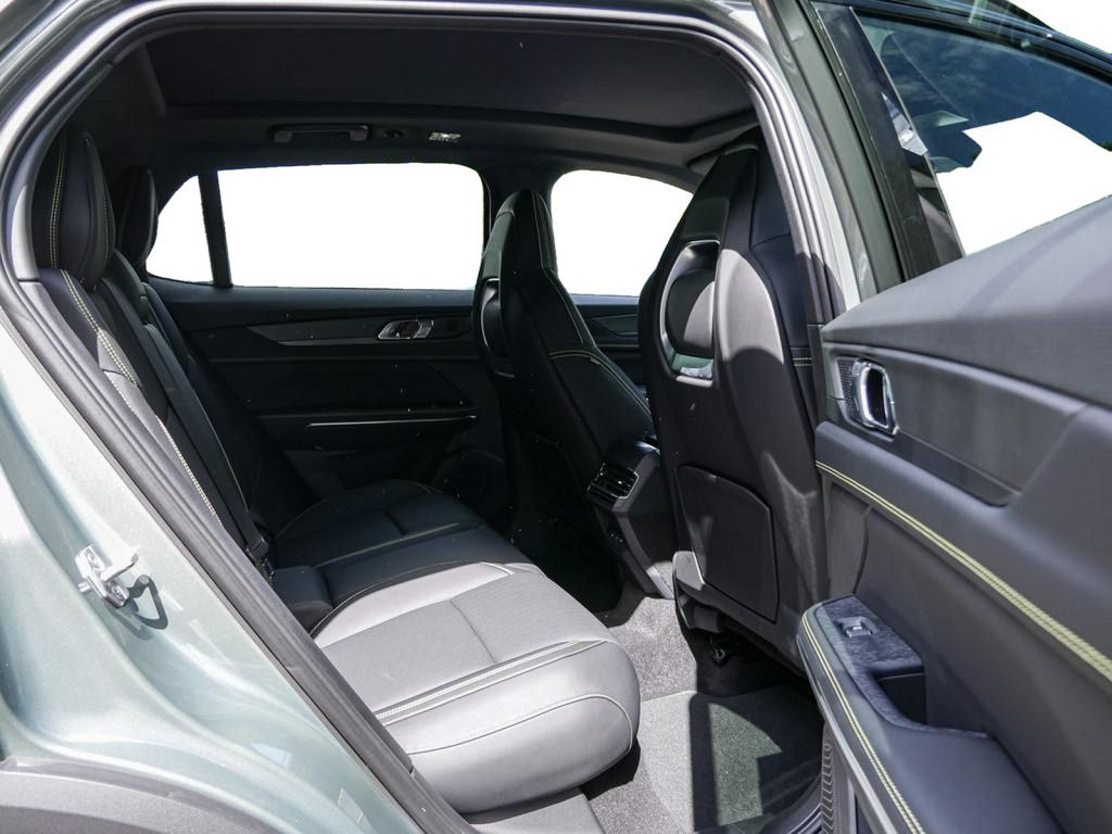 Lynk&Co 01 1.5 TD PHEV 360° ACC Pano Navi foto 5