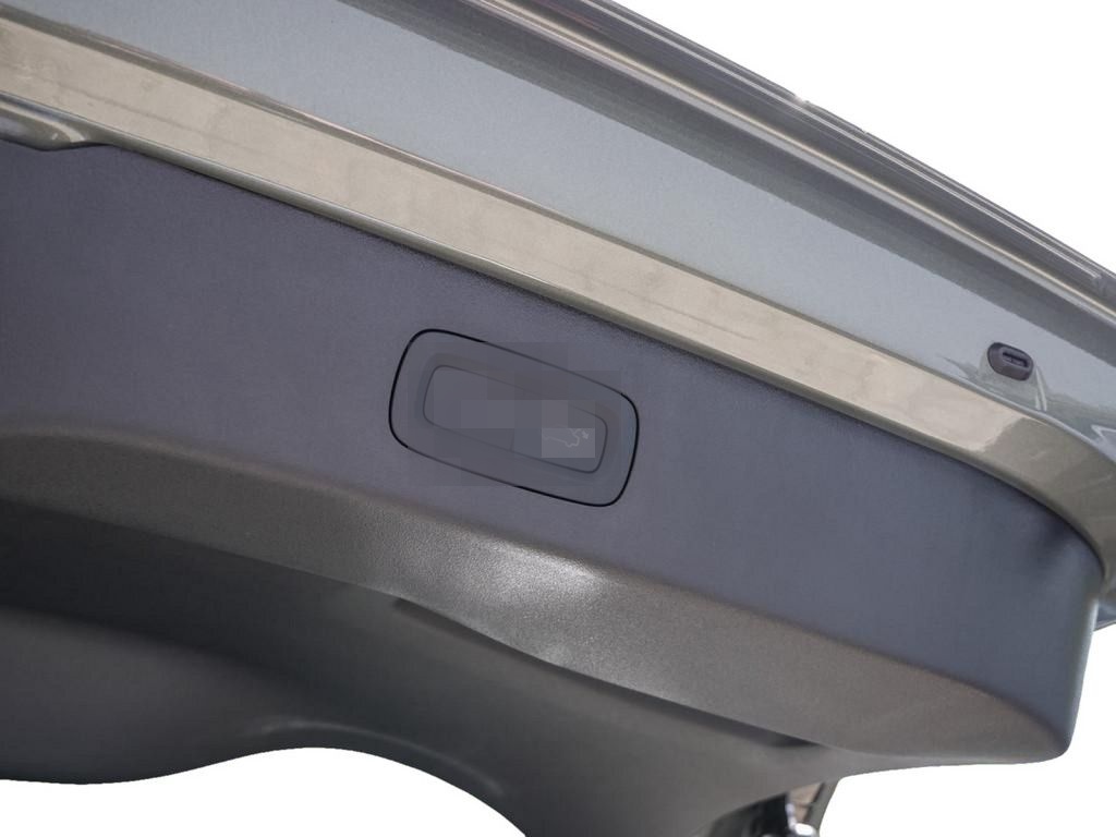 Lynk&Co 01 1.5 TD PHEV 360° ACC Pano Navi foto 8