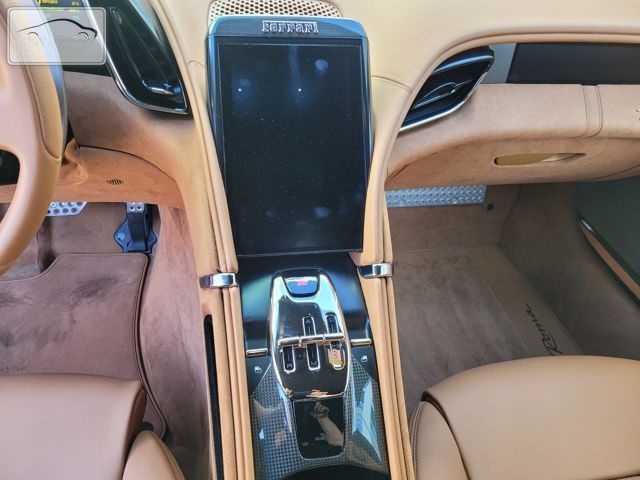 Ferrari Roma 3,9L V8 MagneRide+Carbon+JBL+Matrix +20'' foto 18