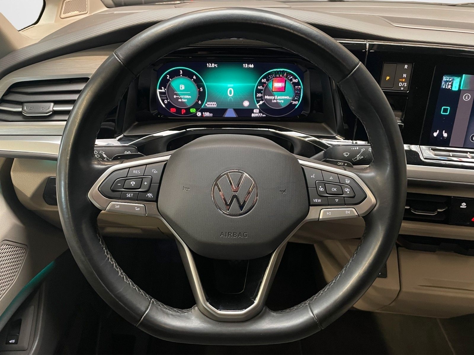 Volkswagen T7 Multivan Life lang LÜ ACC AHK H/K PANO STHZ foto 15