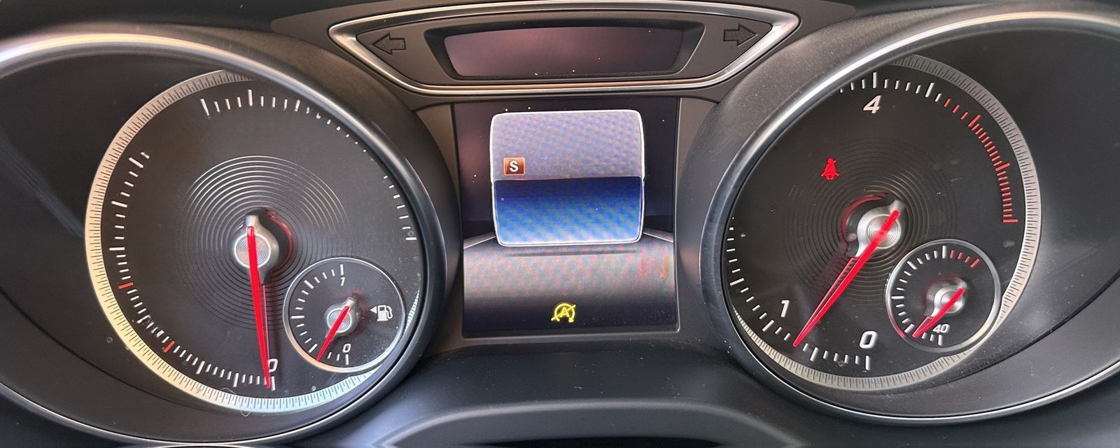Mercedes-Benz CLA 200d DCT *LED*NAVI*RFK*KEYLESS*8-FACH* foto 25