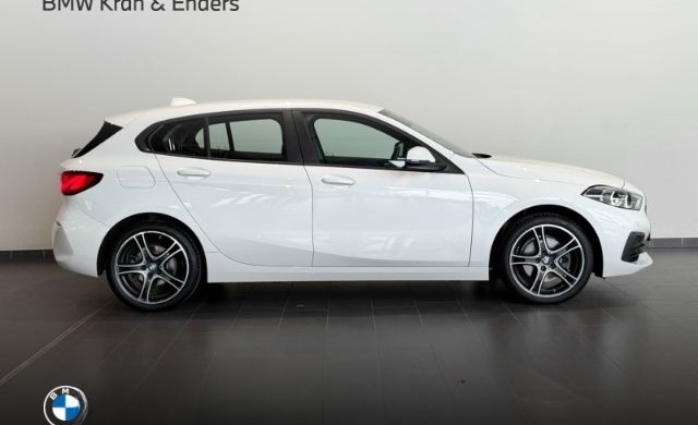 BMW 118 i LED+SHZ+PDC+Temp+Apple CarPlay+18 Zoll LM foto 2