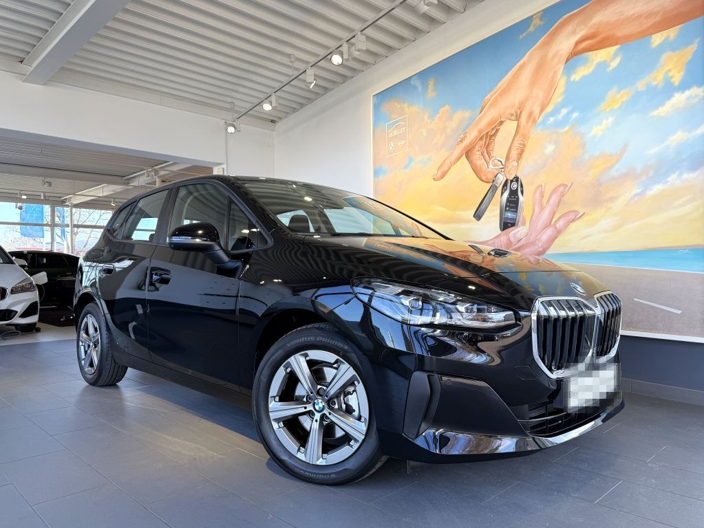 BMW 218i Active Tourer KOMF+HUD+ACC+AHK+KAM+SPUR+AL+ foto 2
