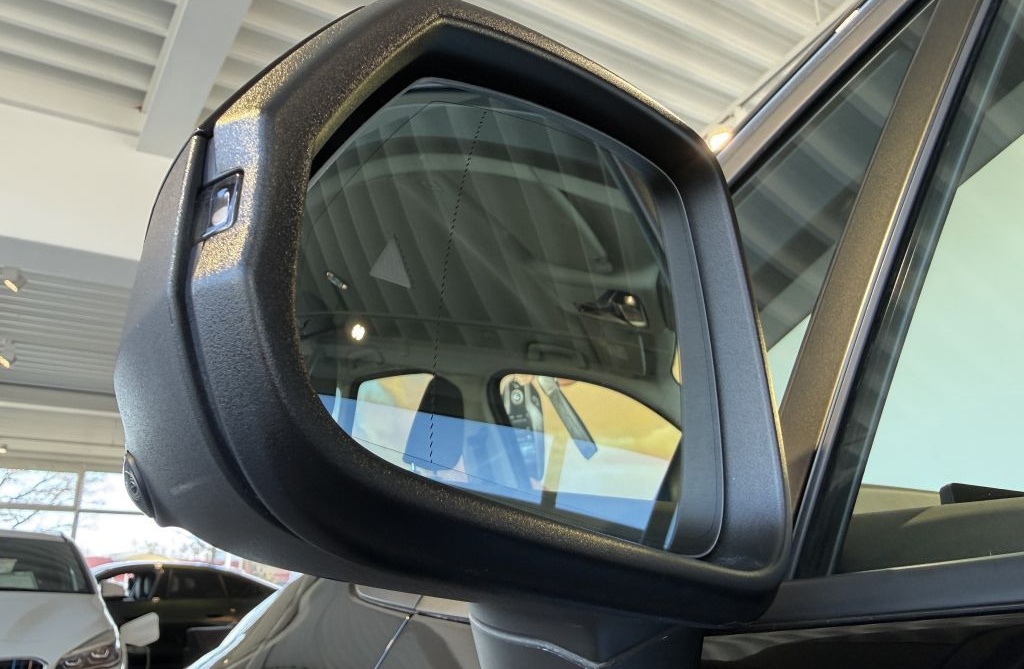 BMW 218i Active Tourer KOMF+HUD+ACC+AHK+KAM+SPUR+AL+ foto 24