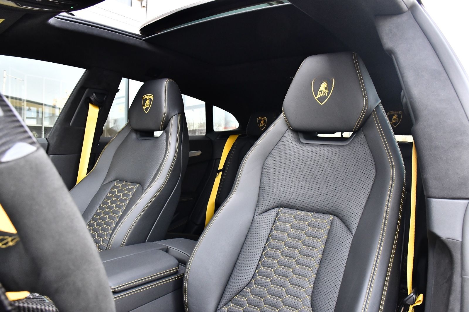 Lamborghini Urus 4.0 V8 Exclusive B&O Pano Night .Vision foto 17