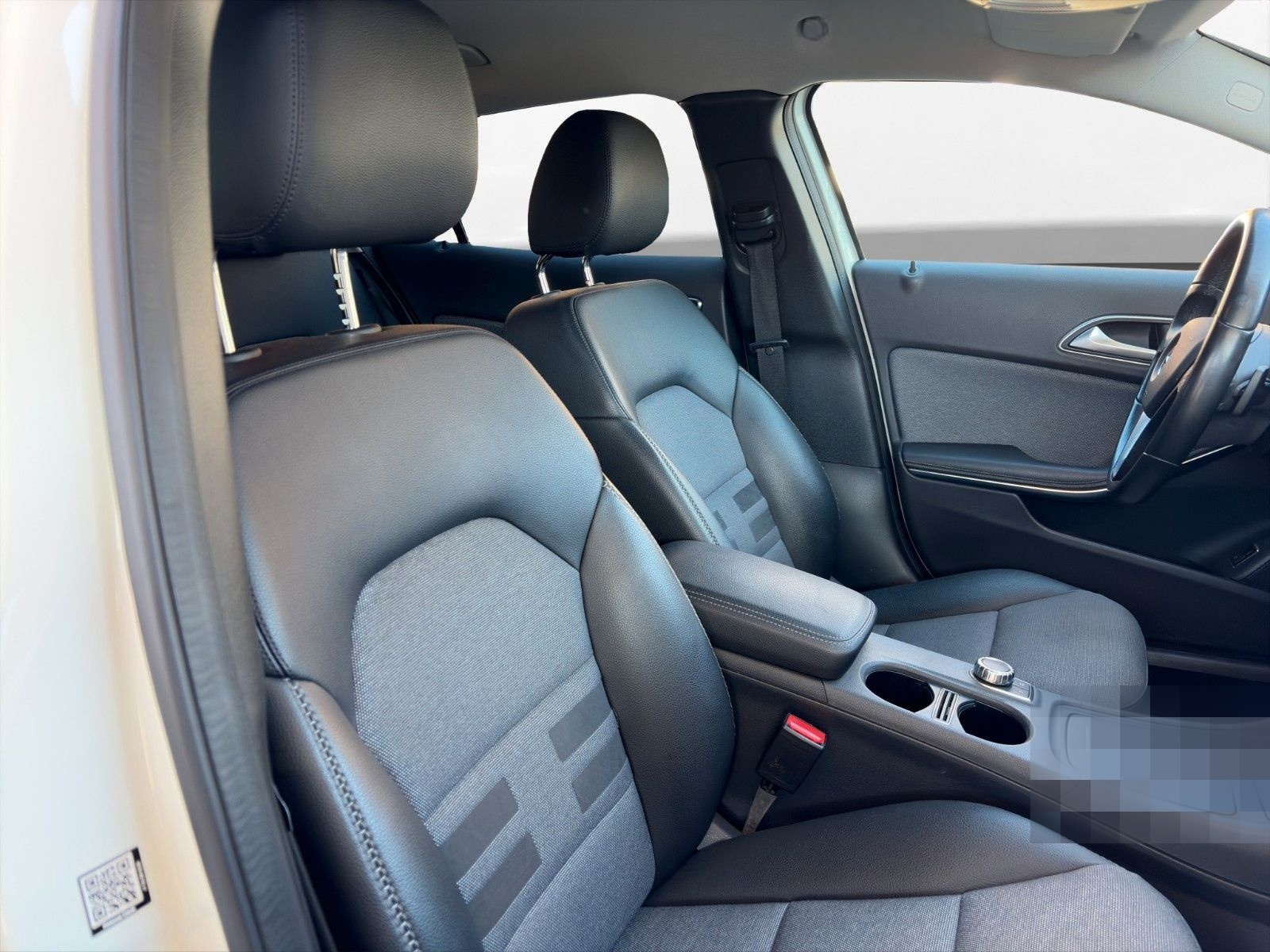 Mercedes-Benz GLA 250 4Matic Style Kamera foto 10