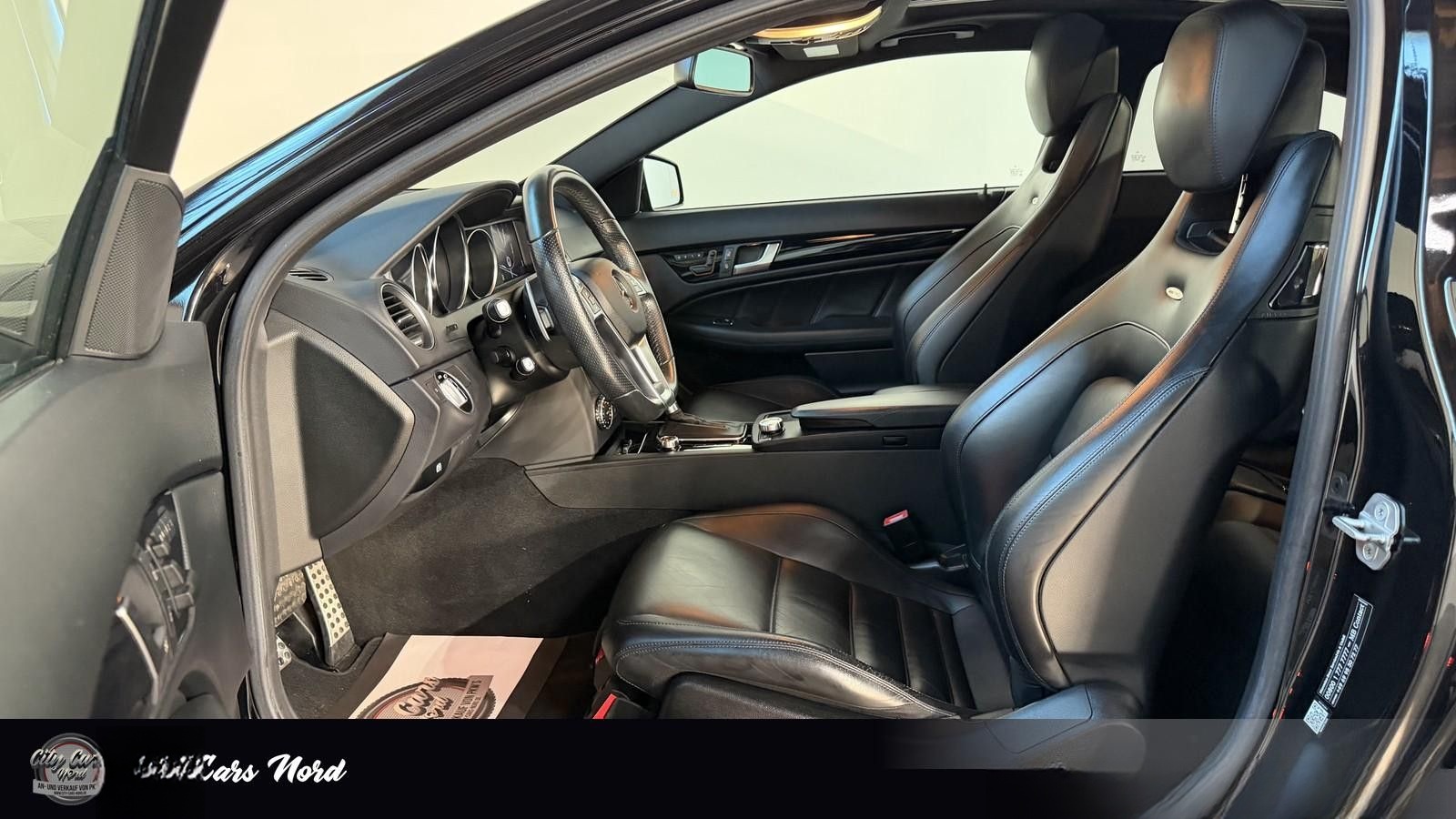 Mercedes-Benz C 63 AMG Coupé PANORAMA+BI.XENON+KAMERA foto 13
