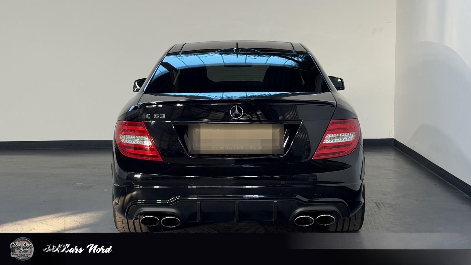 Mercedes-Benz C 63 AMG Coupé PANORAMA+BI.XENON+KAMERA foto 4