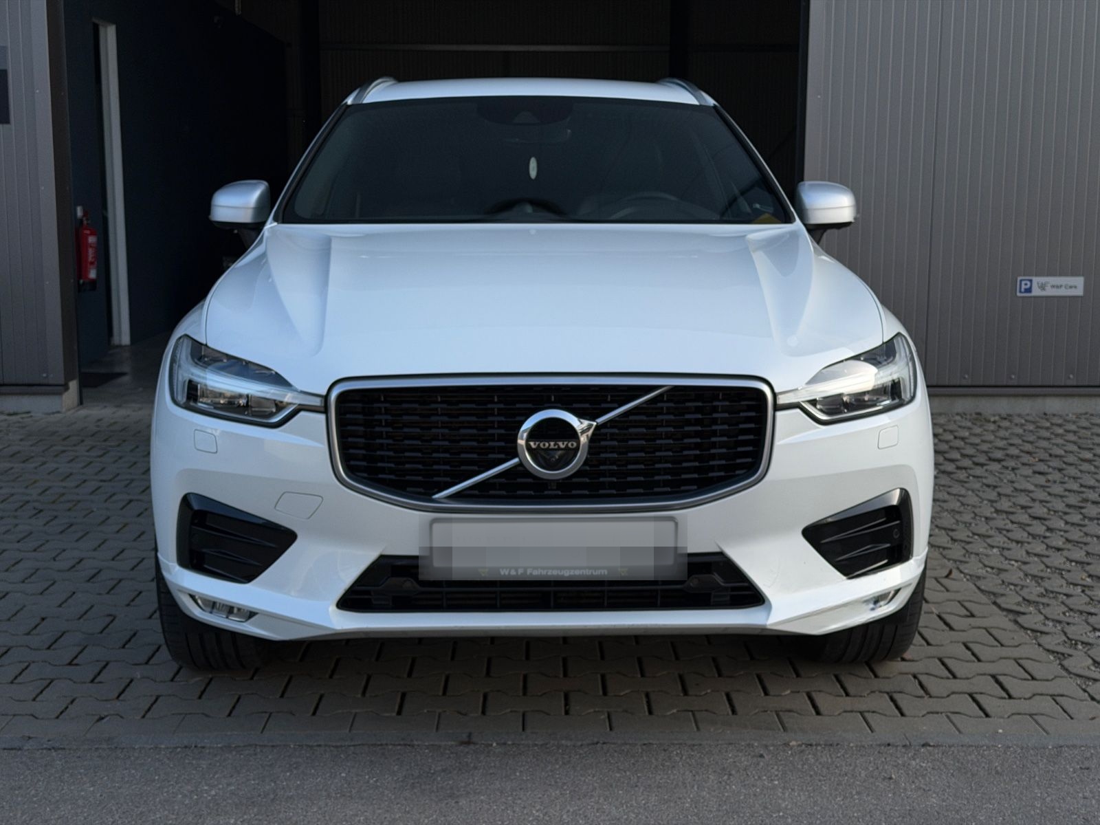 Volvo XC 60 XC60 R Design AWD|360Grad|B&W|AHK| foto 2