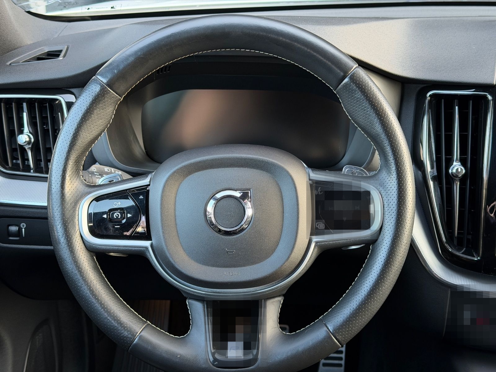 Volvo XC 60 XC60 R Design AWD|360Grad|B&W|AHK| foto 16